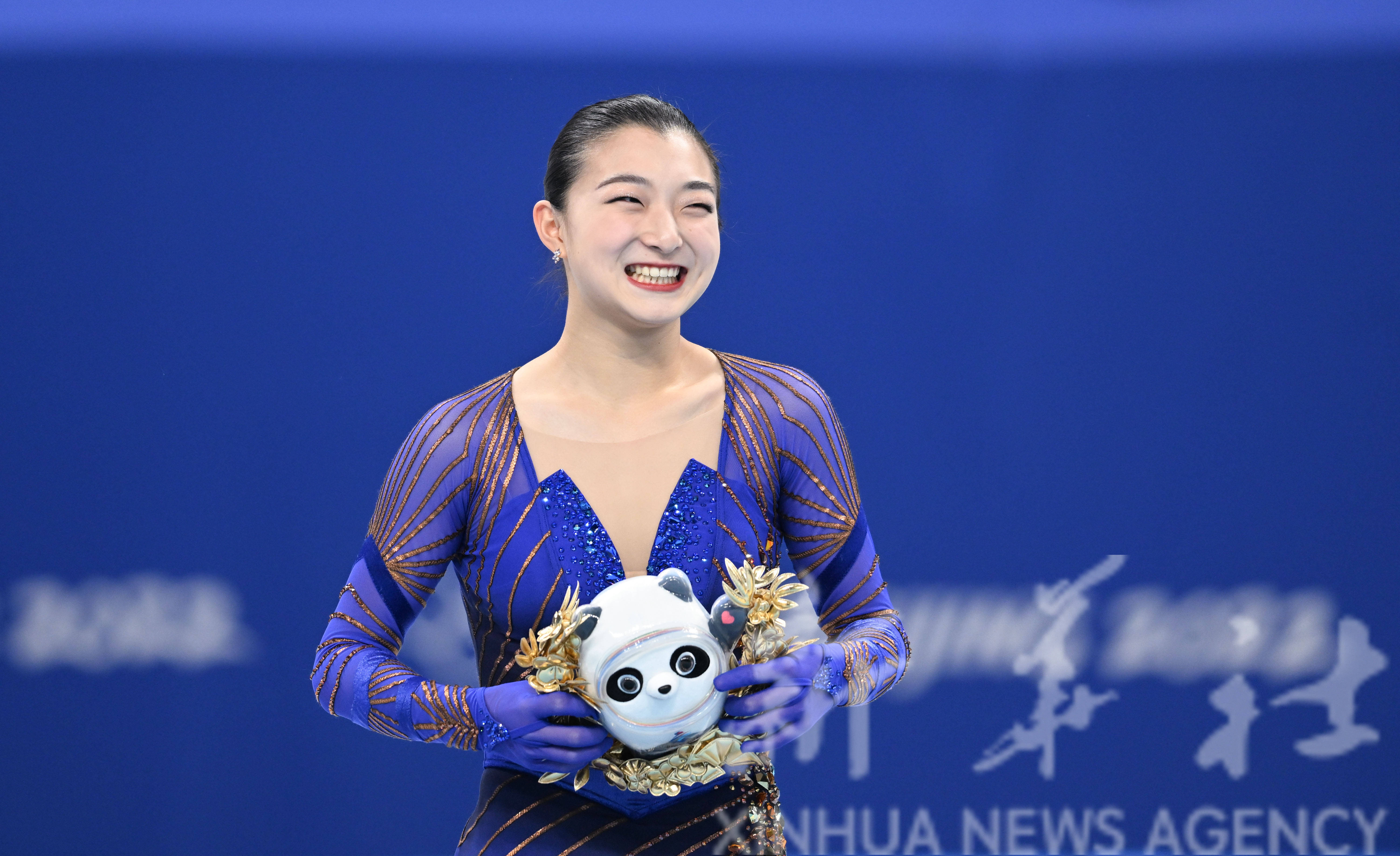 花样滑冰女选手炉火纯青，轻松获得金牌的简单介绍