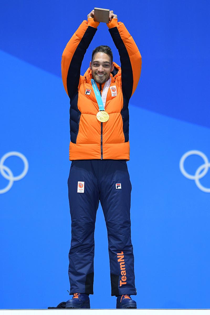 卡塔尔长跑选手倔强奔跑，勇夺奥运冠军的简单介绍