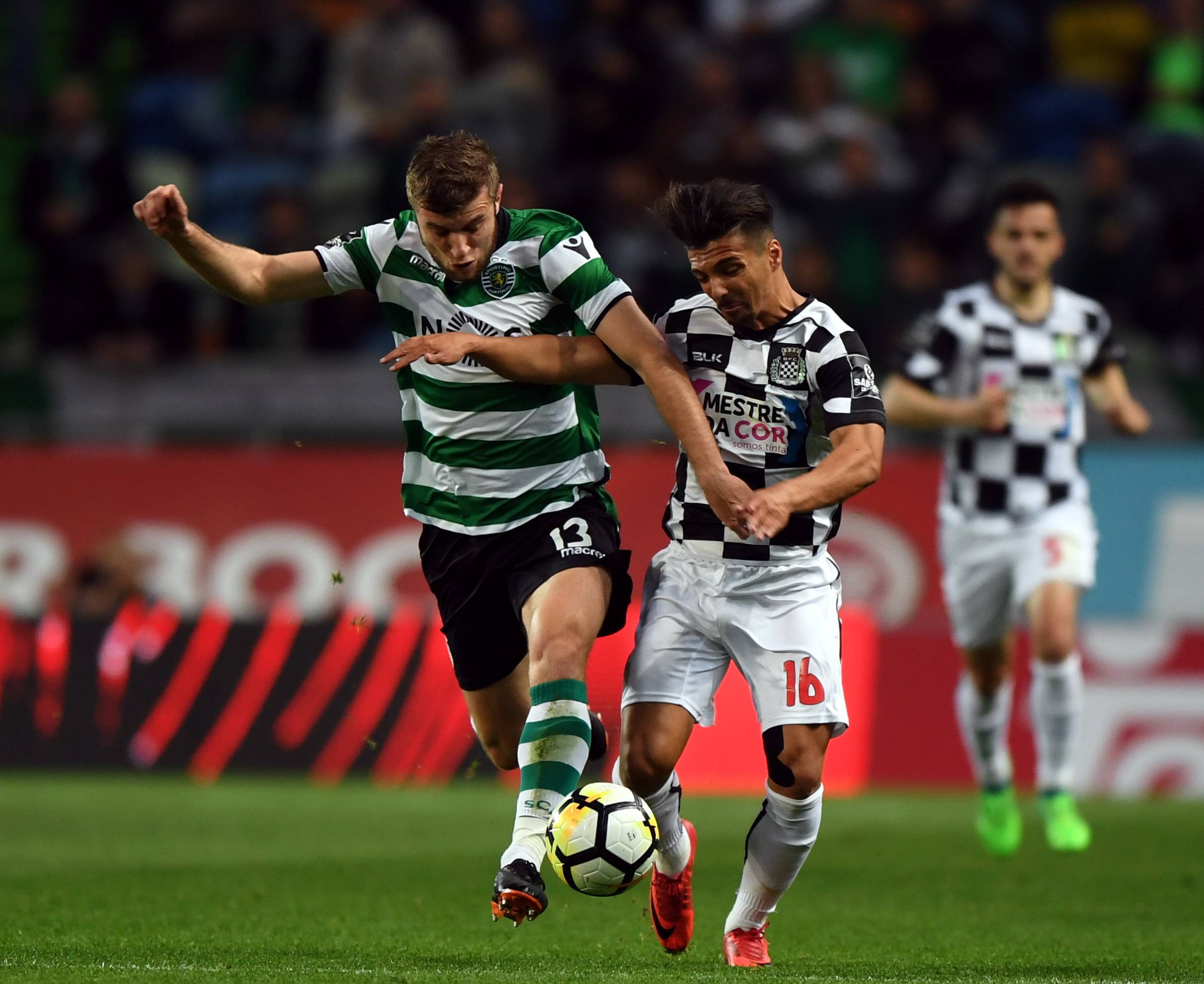 三亿体育体育官方-卡迪夫城豪取大胜，战绩斐然积分榜高居的简单介绍