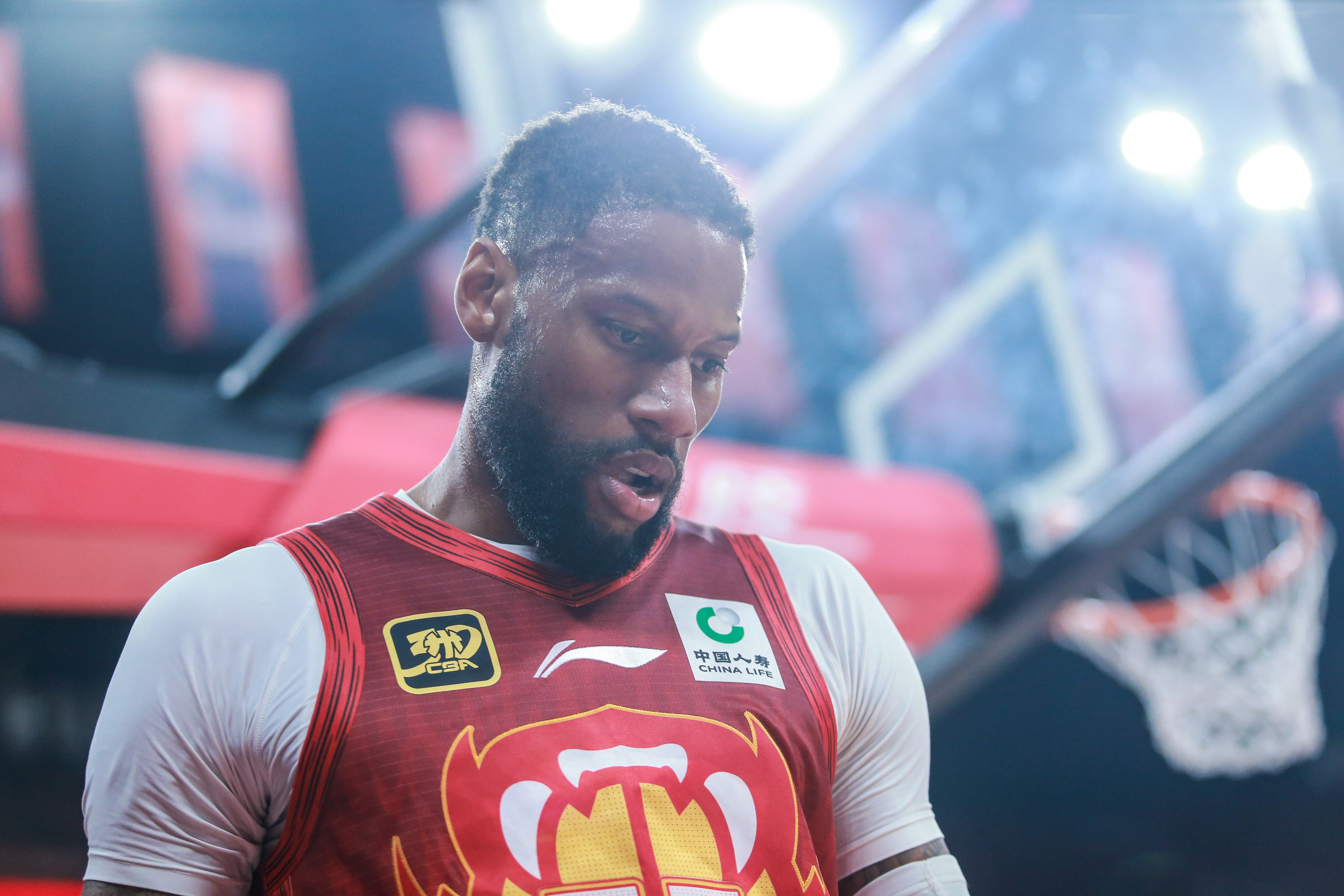 三亿体育体育在线登录-球队在比赛中以出色表现力取得胜利的关键