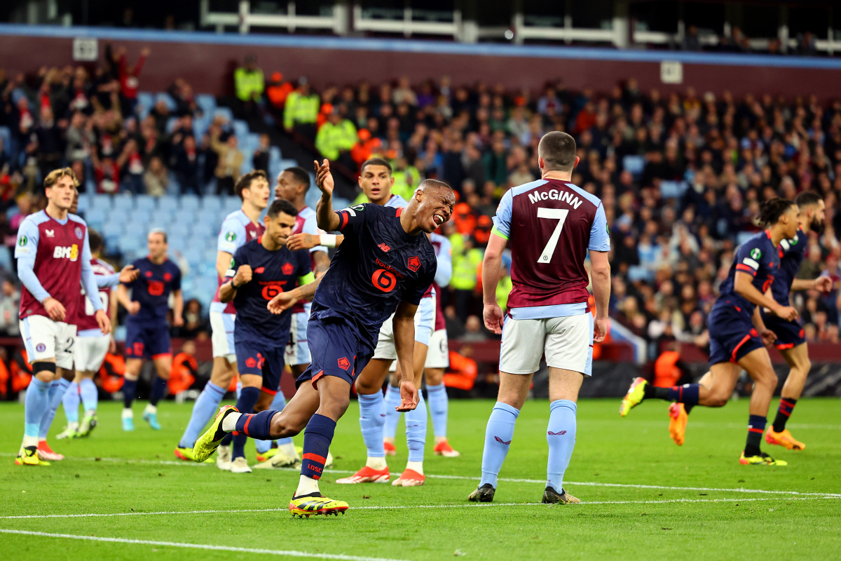 包含角逐白热化，场上对抗激烈，胜者显正面的词条